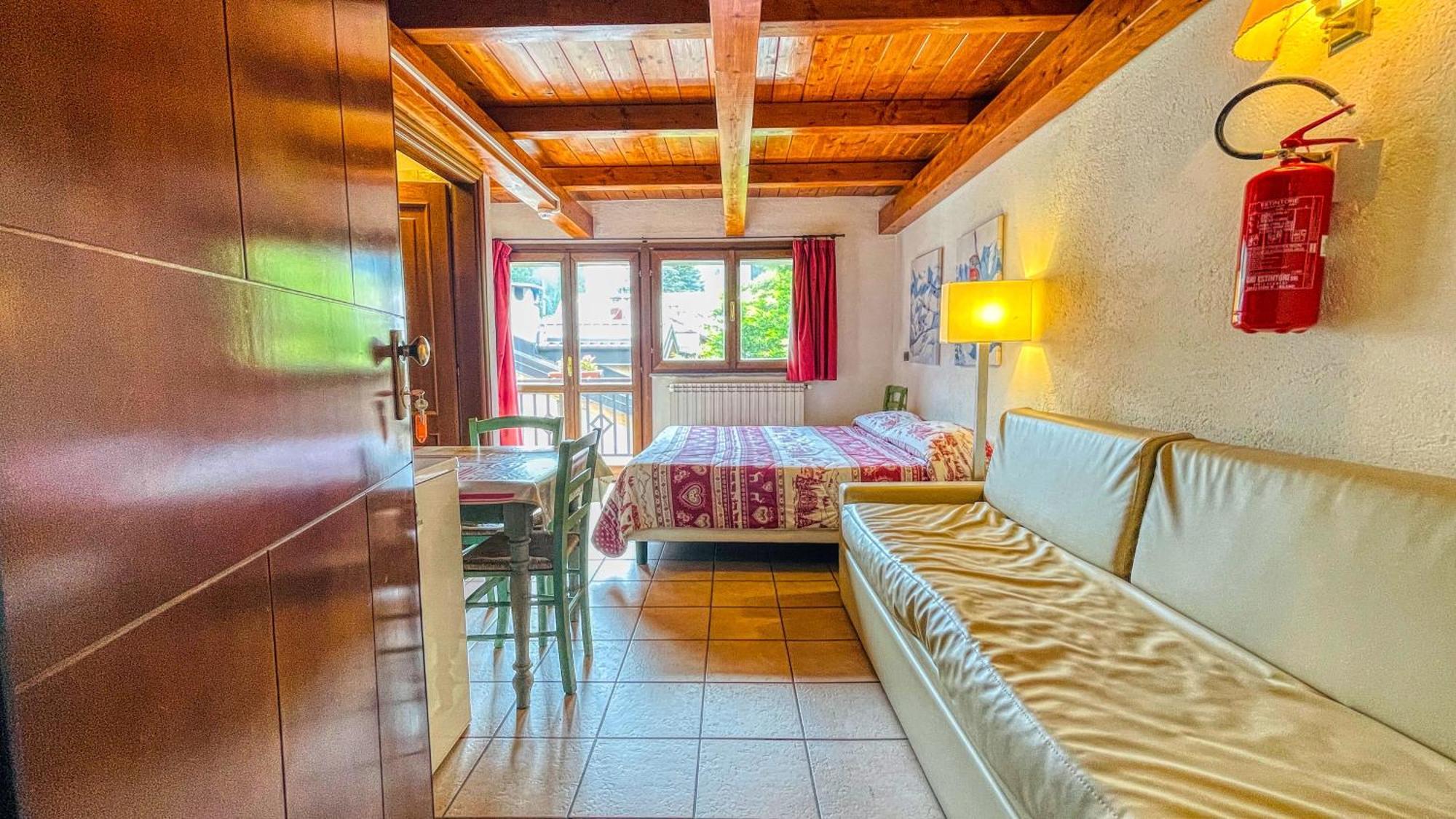 Frejus Aparthotel